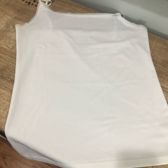 Ann Taylor Camis (4) - 3 White, 1 Cream Size M - Picture 9 of 16